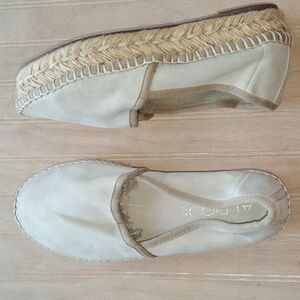 ALDO Genuine Leather Slip-On Espadrilles Cream Platform Shoes Comfy Flats